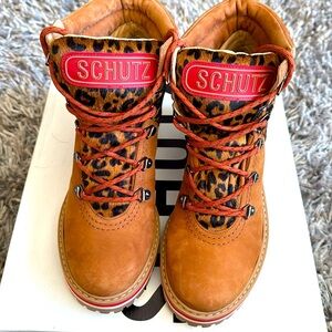 Schutz leopard boots